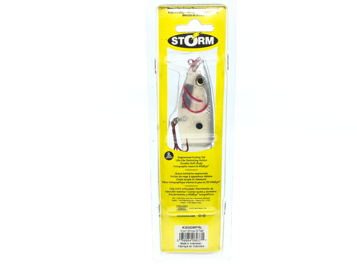 Storm Kickin' Minnow 06 Pearl Color New on Card