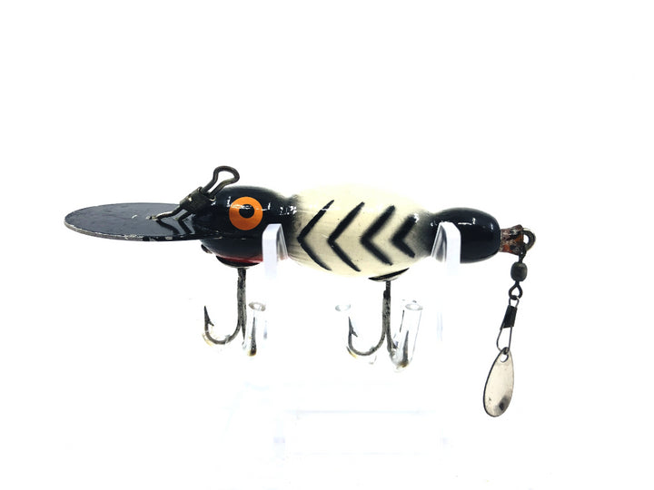 Bomber Wooden Water Dog White/Black Ribs Color