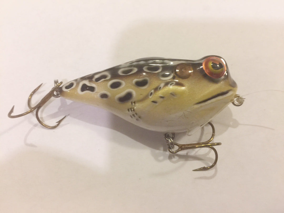 Rebel Frog-R in Cricket Frog Color