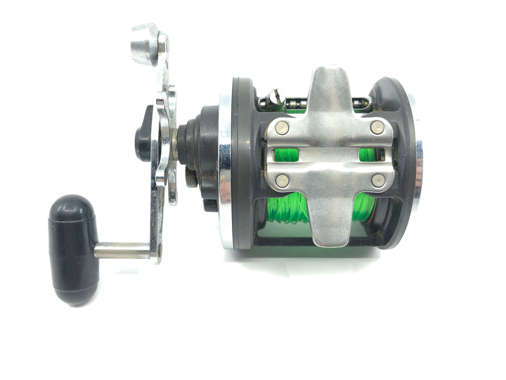 Daiwa SeaLine 47H Reel