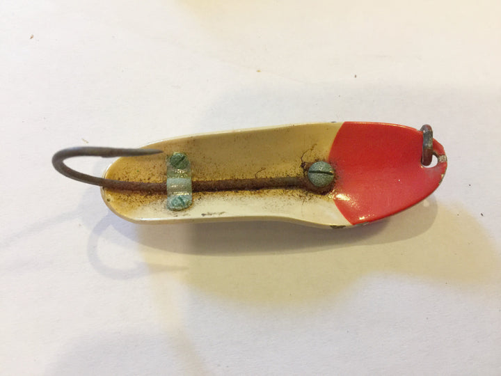 Pflueger Chum Spoon with Box