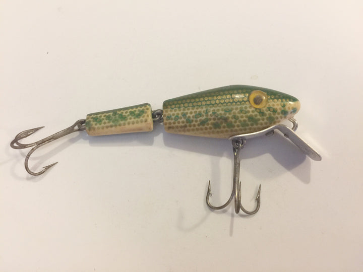 L & S Bassmaster 25 in White Body with Green Back / Speckles