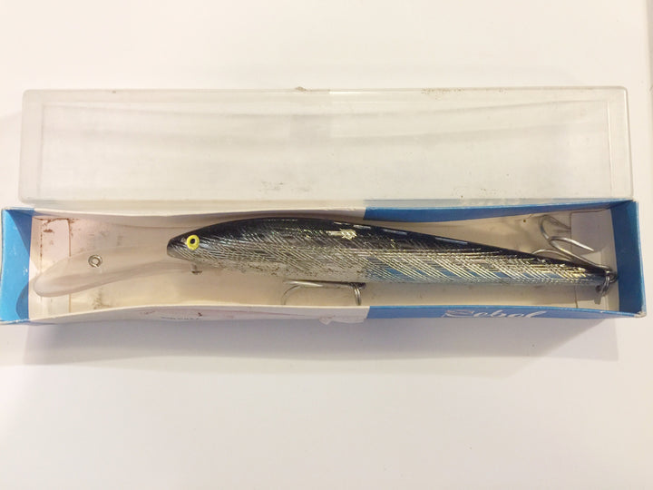 Rebel Musky Lure 2401 Silver 7 Huge Minnow Vintage with Flag Box