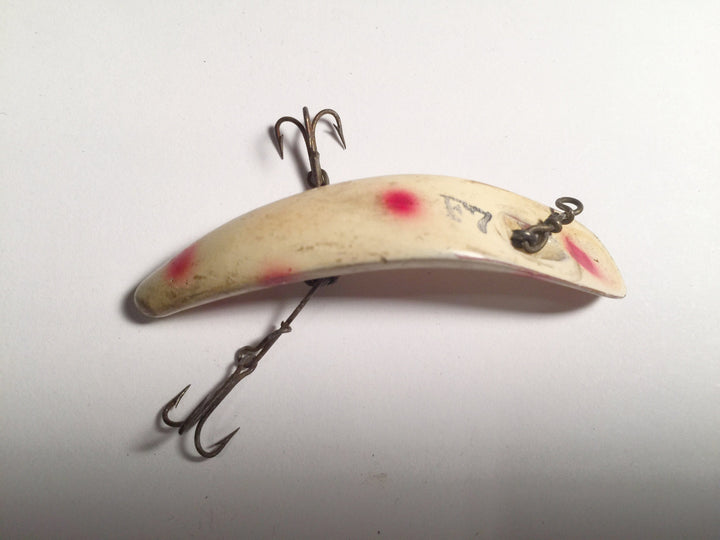 Helin Flatfish F7 in Strawberry Color White with Red Spots