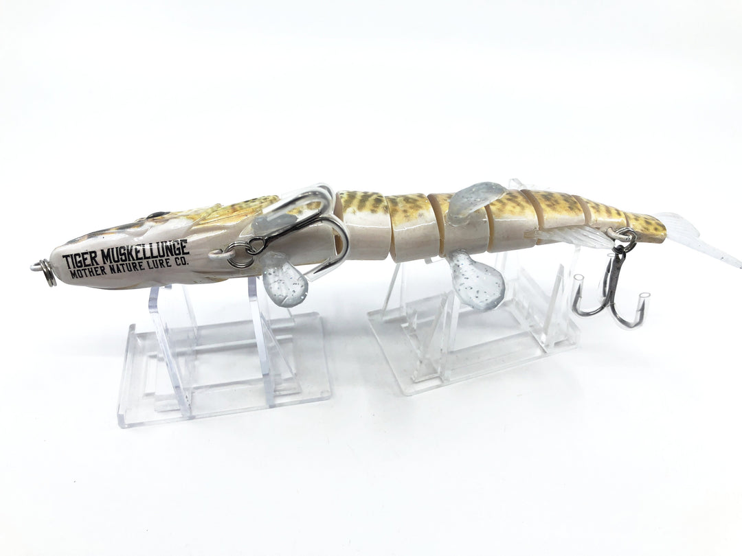 Mother Nature Lure Life Like Swimbait Tiger Muskellunge Color New in Box