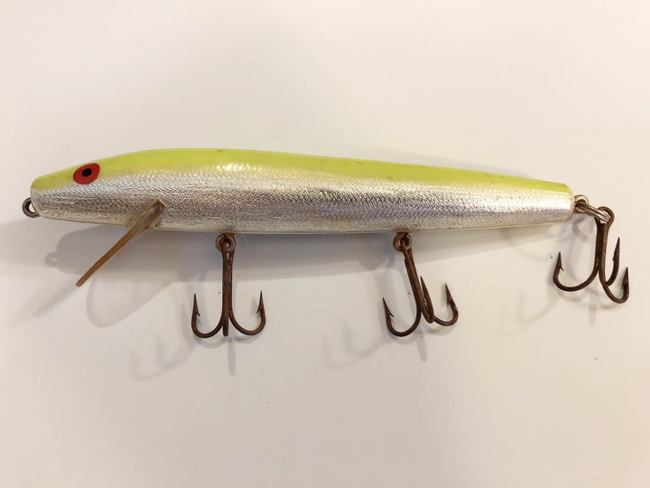 AC Shiner Silver and Yellow 6 1/2" Musky Lure