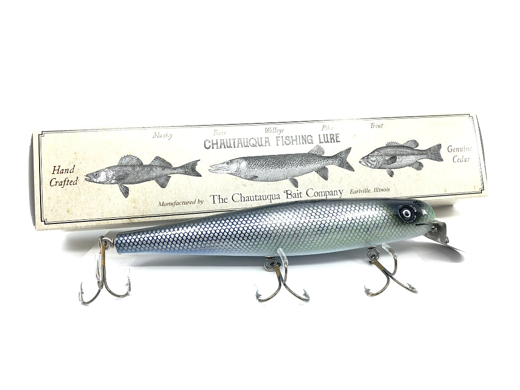 Chautauqua 8" Minnow Musky Lure Chautauqua Chub 2016 Color