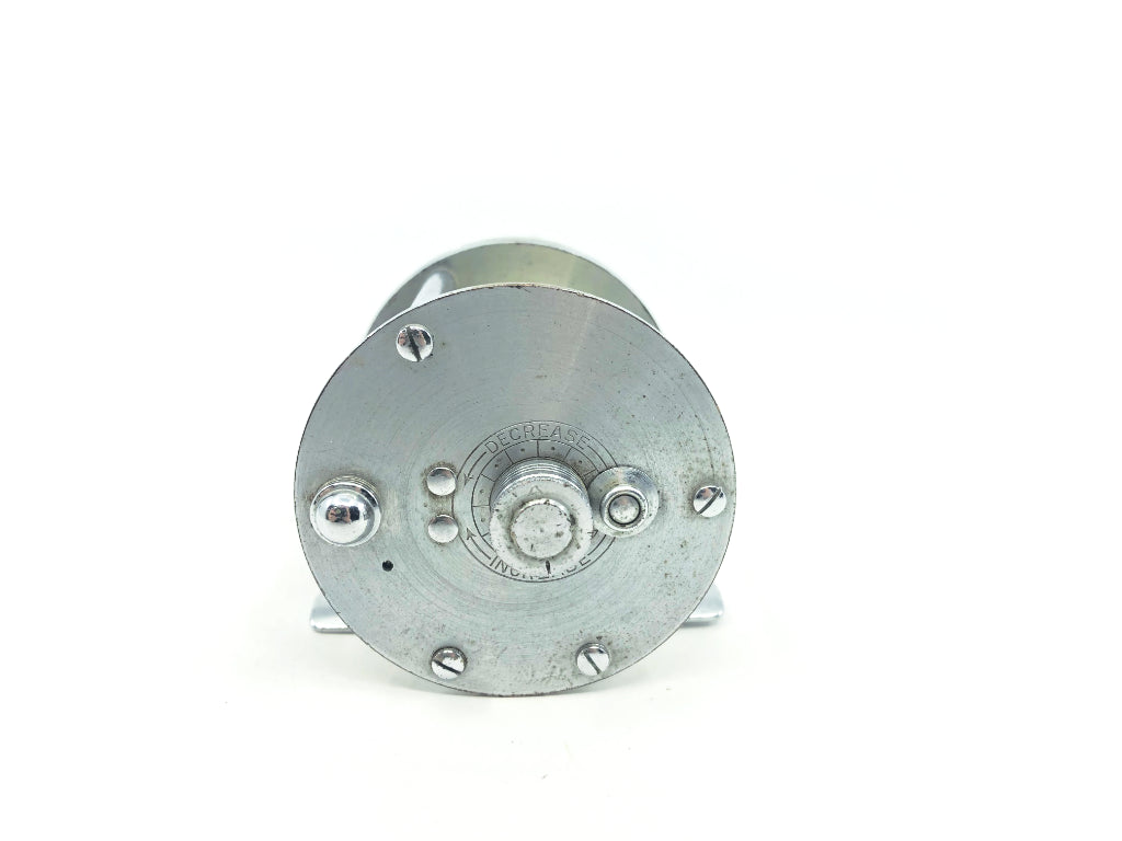 Bronson Lashless Model No. 1700 Bait Casting Reel