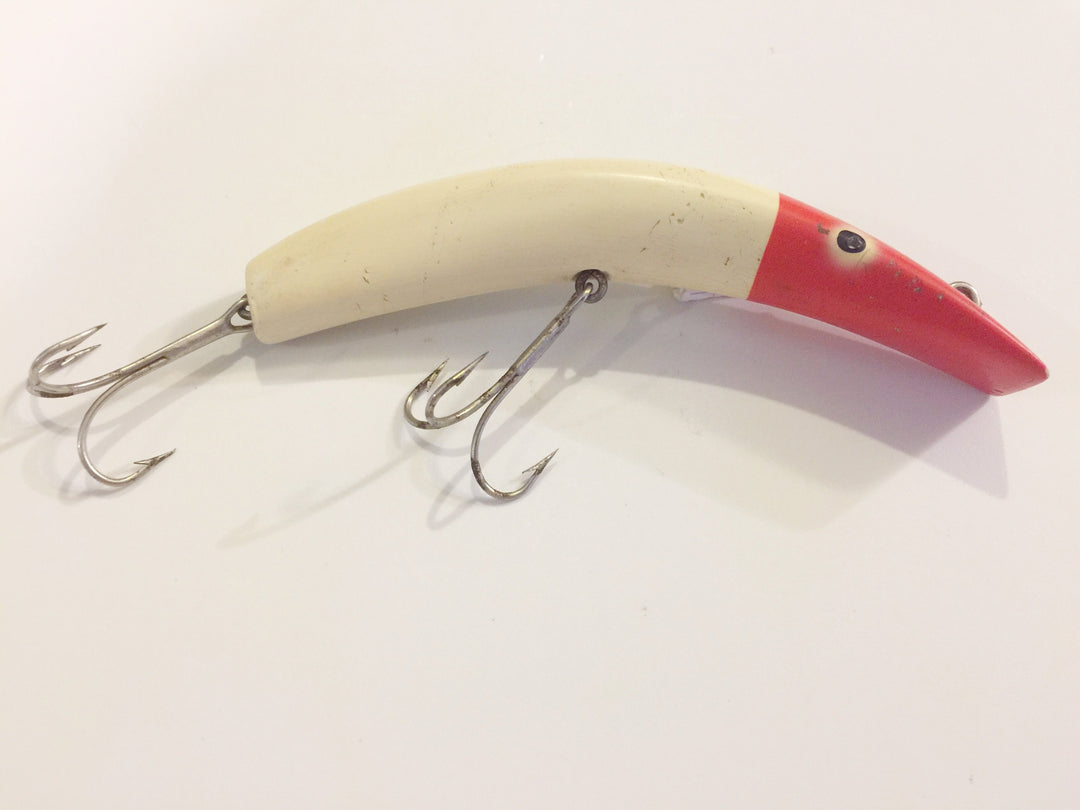Lazy Dazy Musky Sized Red and White Color