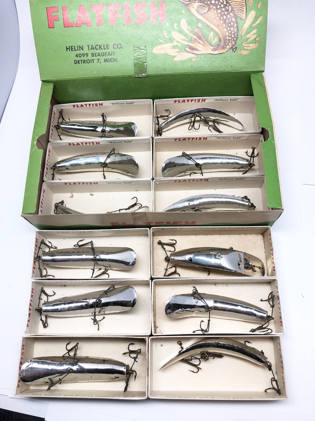 Helin Flatfish Dealer Box of 12 T4 SPL Silver Plated Color Lures New in Box