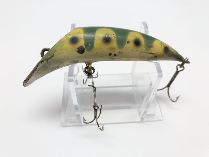 Canadian Wiggler Type Lure Frog Color