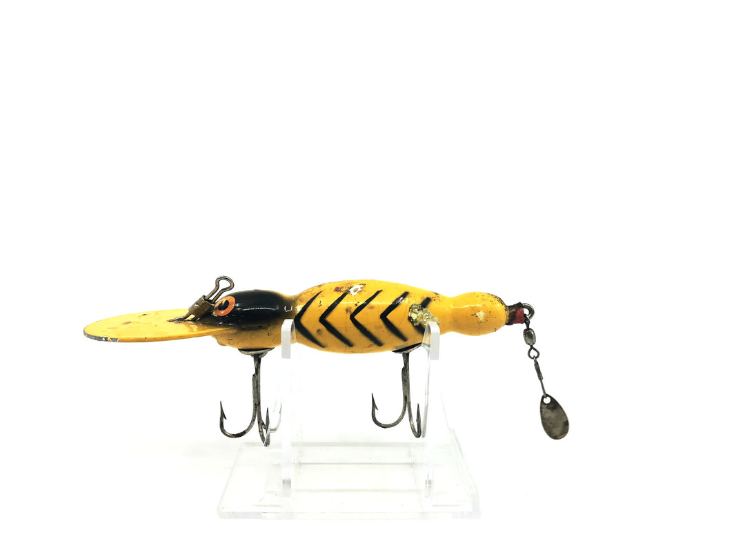 Bomber Wooden Waterdog Color #20 Yellow/Black Ribs Color