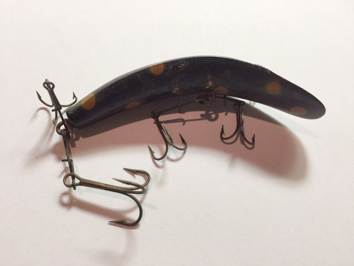 Helin Flatfish T4 Black with Orange Spots
