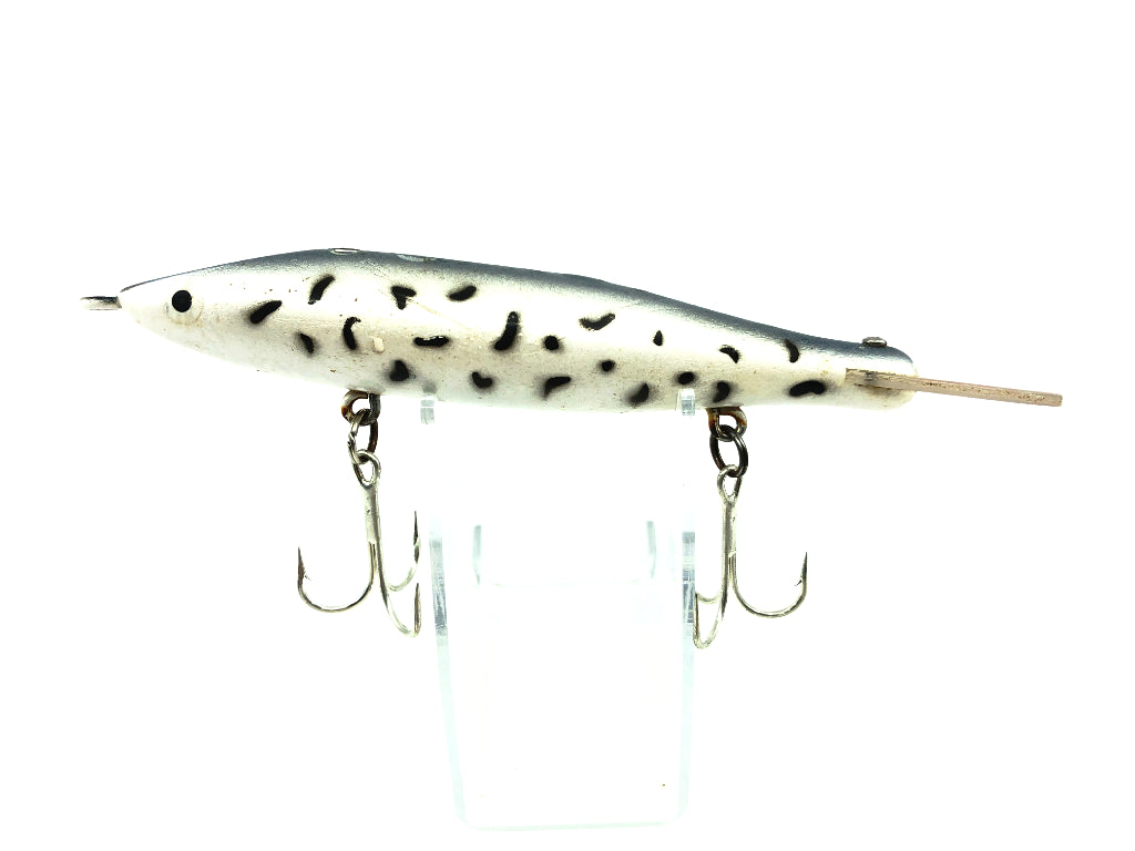 Riverrun Tackle Manta Musky Lure Silver Leopard Color