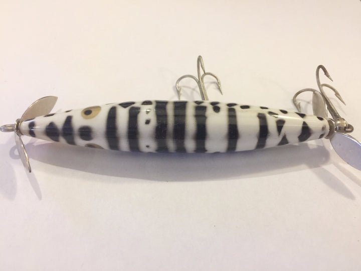 Heddon Dying Flutter in Coachdog color