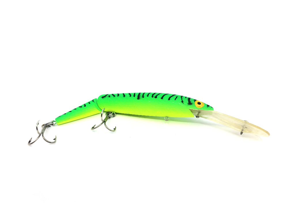Rebel Jointed Spoonbill Minnow Green with Black Stripes