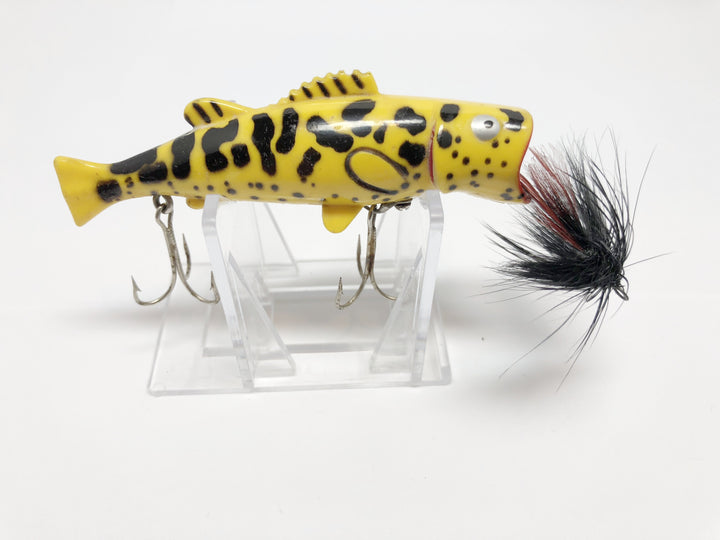 Vintage Buckeye Bug-N-Bass Lure Yellow Coachdog Raised Eye
