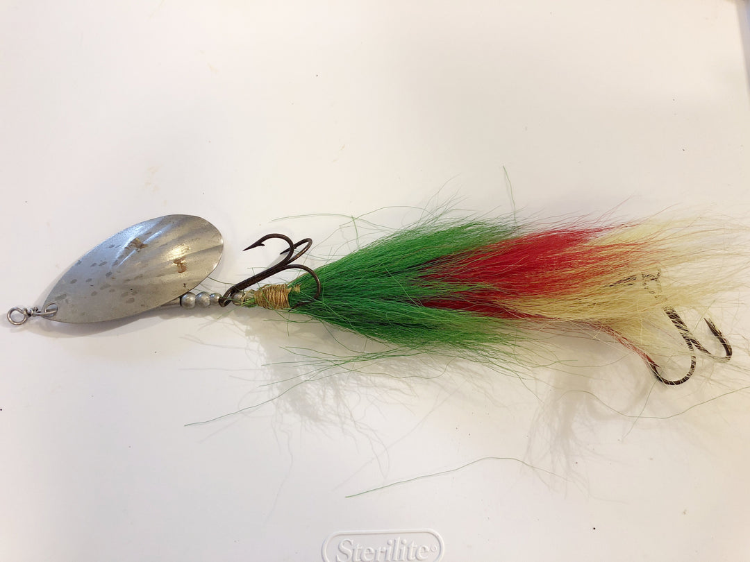 Musky Spinner Green Red Yellow Bucktail