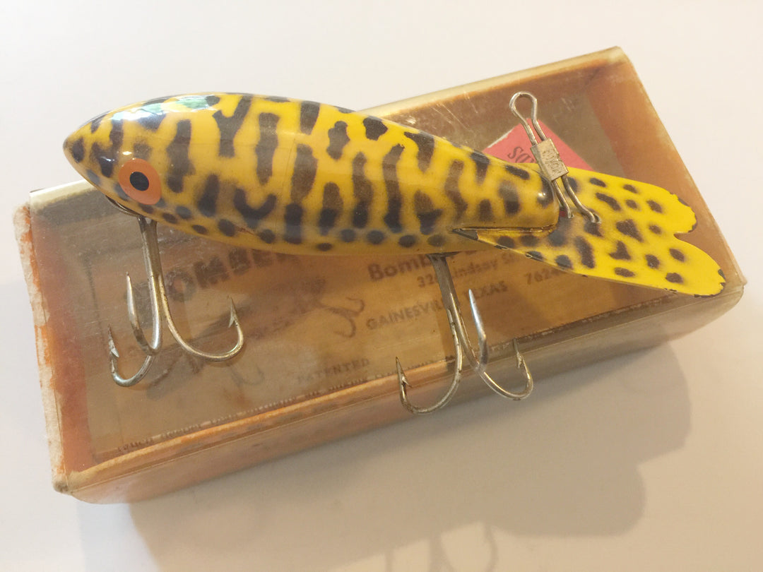 Bomber 659 Wooden Lure New in Box Great Color!