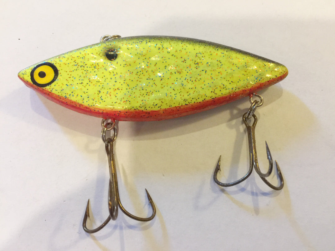 Unmarked Spot Rat-L-Trap type lure