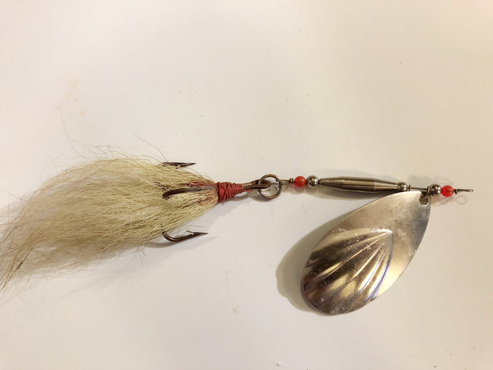 Musky Spinner Bait Bucktail