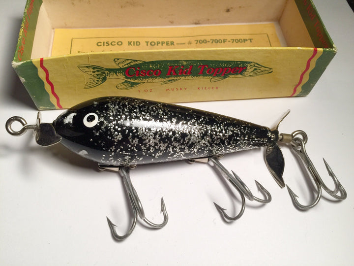 Cisco Kid Topper 1 oz. Musky Killer Black with Silver Glitter #705