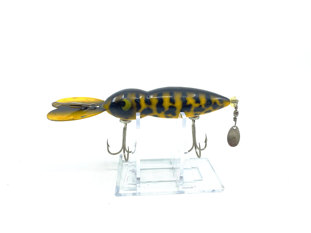 Hellbender Whopper Stopper Yellow Coach Dog Color.