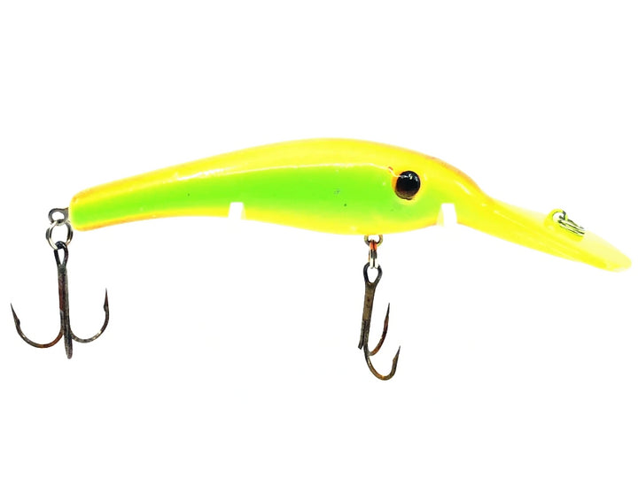 Paddle-Lip Tropic Diver