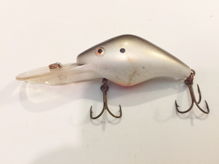 Mann's Deep Razor Back in White with Black Back and Spot