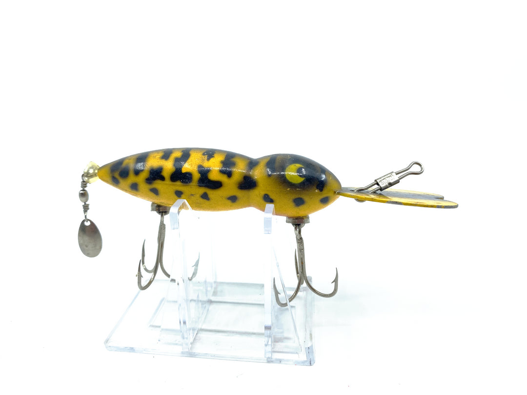 Hellbender Whopper Stopper Yellow Coach Dog Color