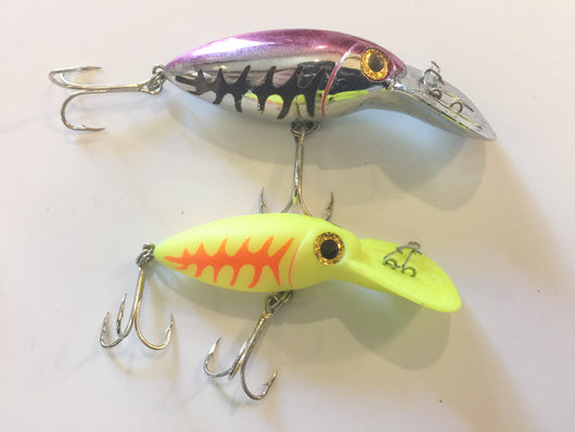 Unknown Lot 2 Crank Baits Look Almost like Storm