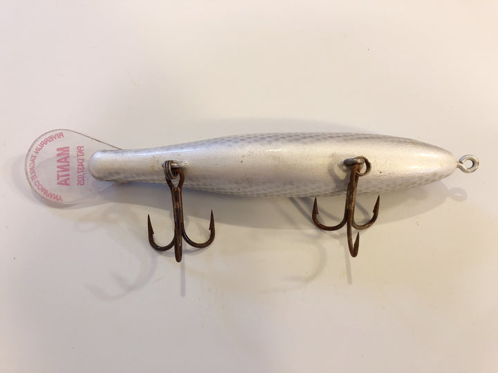 Riverrun Tackle Manta Musky Lure Silver Scale Color