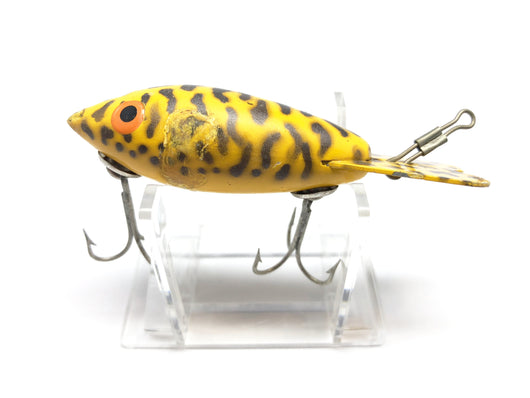 Vintage Wooden Bomber 400 in Yellow Coachdog Color 459 Fishing Lure