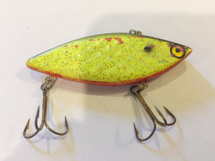 Unmarked Spot Rat-L-Trap type lure