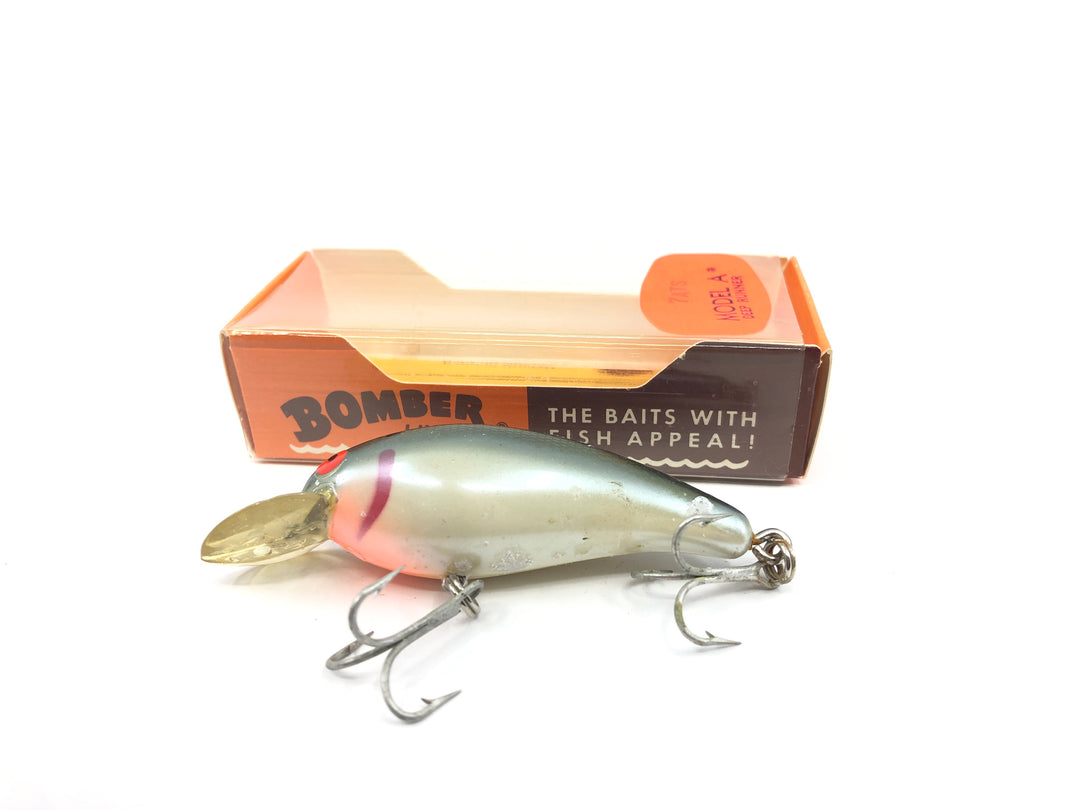 Bomber Model A Screwtail 3A Tennessee Shad with Bow 