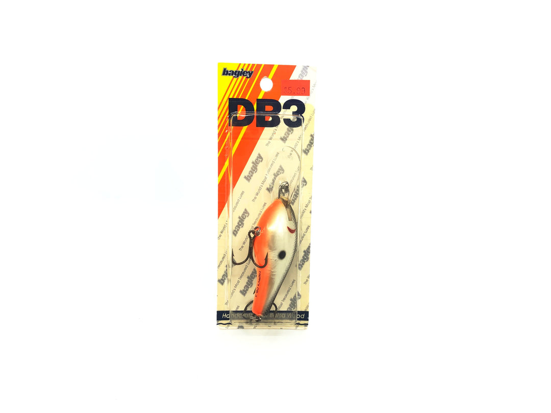 Bagley Diving B3 DB3-04 Back on White Shad Color New on Card Old Stock Florida Bait