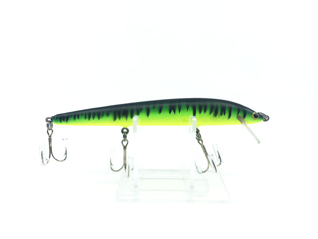 Unmarked Crankbait Green and Yellow Tiger Color