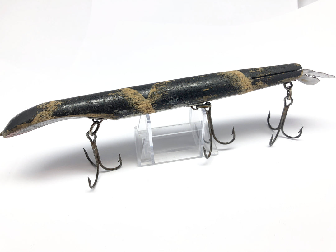 Suick Musky Thriller Warrior Black Color